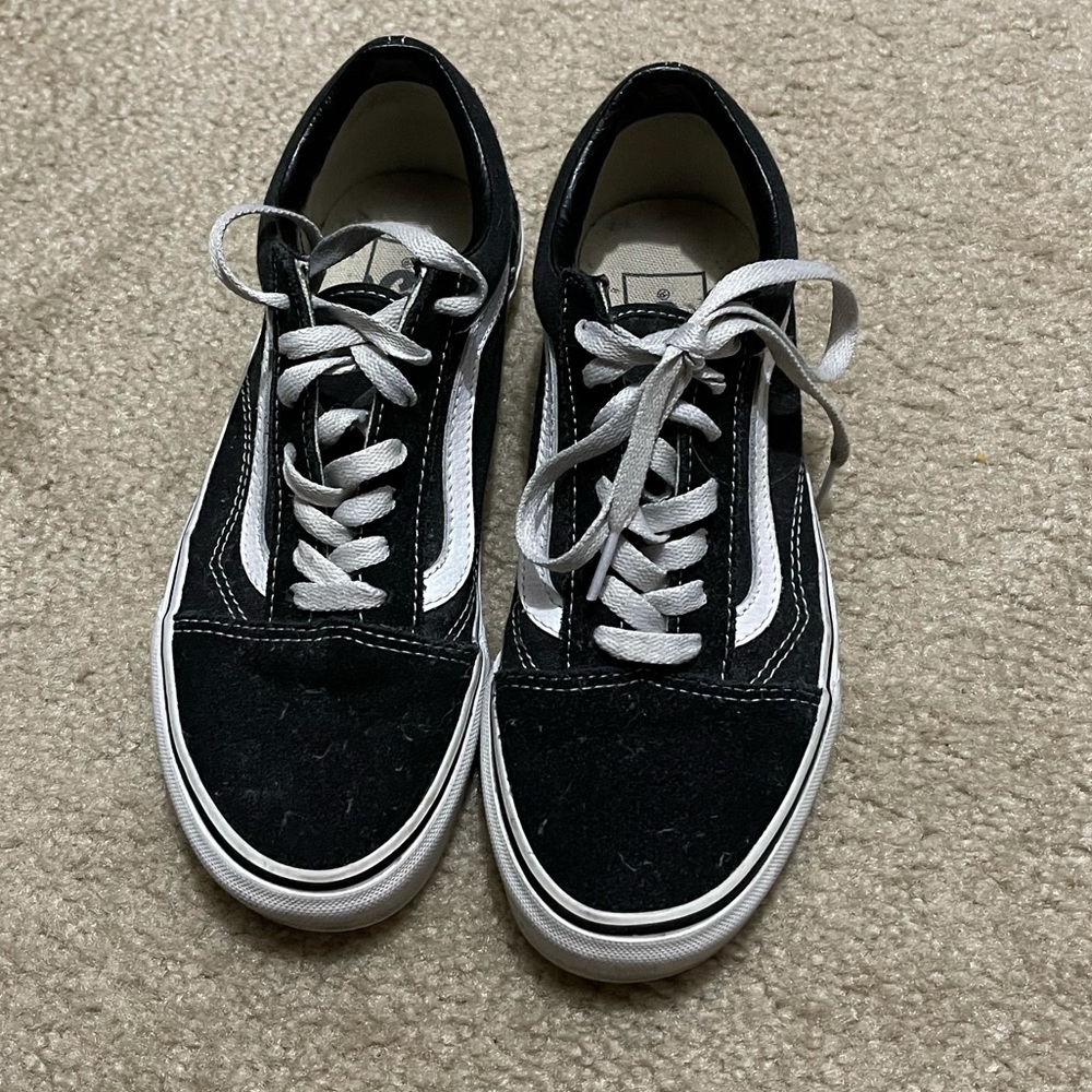 Vans - Picture 4 of 5